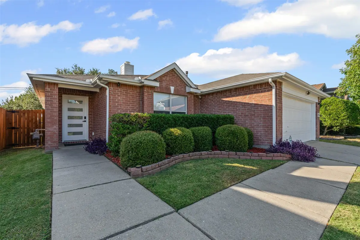 2207 Lilac Circle, McKinney, TX 75071 - Image #1