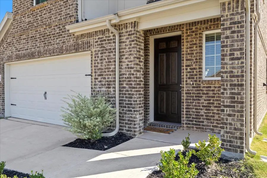 1902 Long Pond Trail, Forney, TX 75126 - Image #2