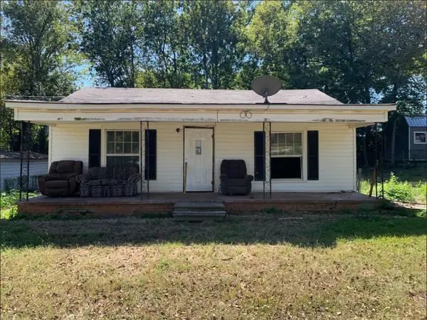 541 E Goshen Street, Canton, TX 75103