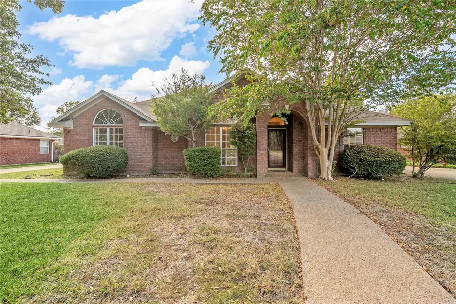 901 Crested Butte Drive, Hewitt, TX 76643 - Image #2