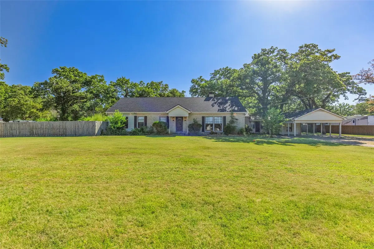 6304 Joe Ramsey Boulevard E, Greenville, TX 75402 - Image #1