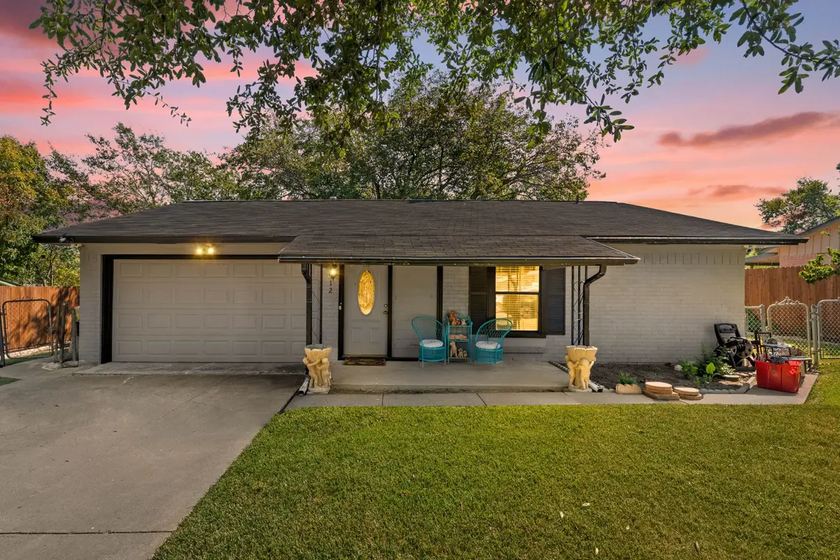 912 Crockett Street, Midlothian, TX 76065 - Image #1