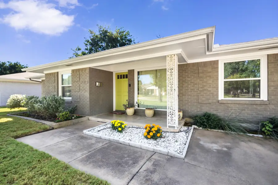 11304 Rupley Lane, Dallas, TX 75218 - Image #2