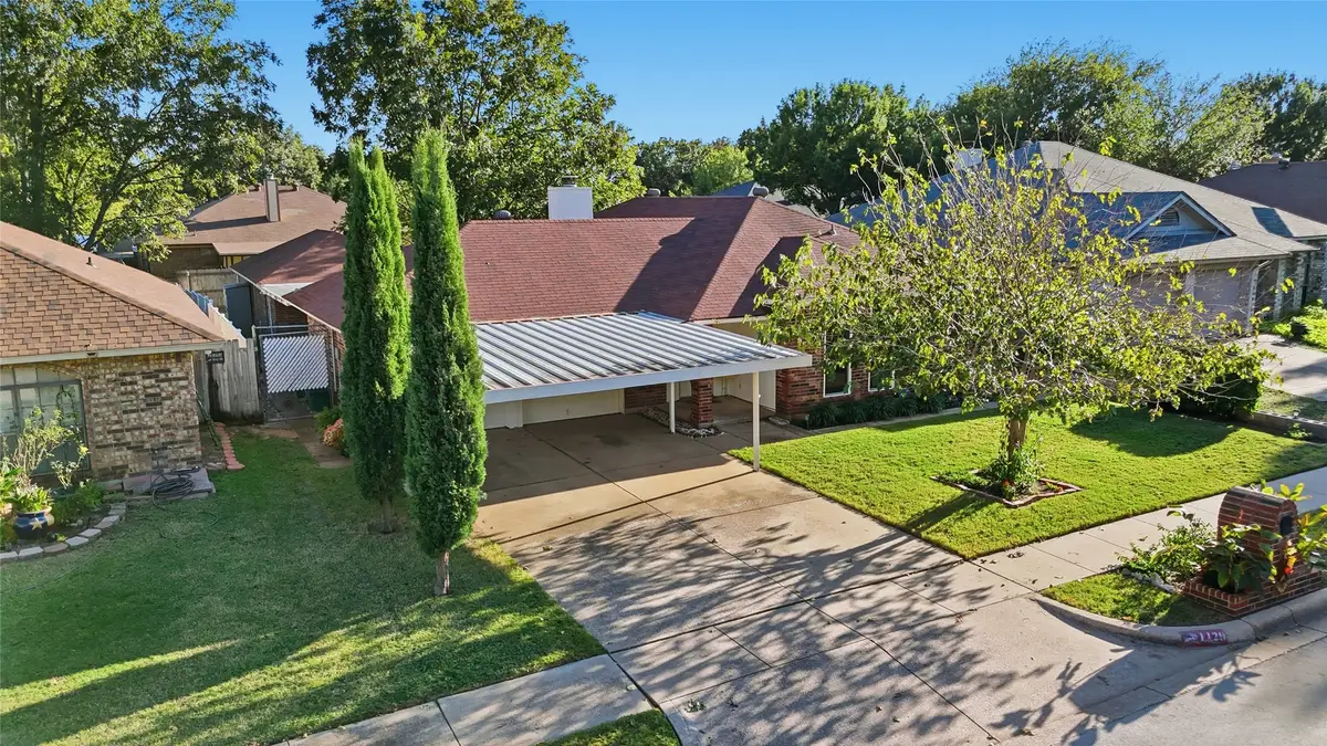 1129 W Hills Terrace, Saginaw, TX 76179 - Image #1