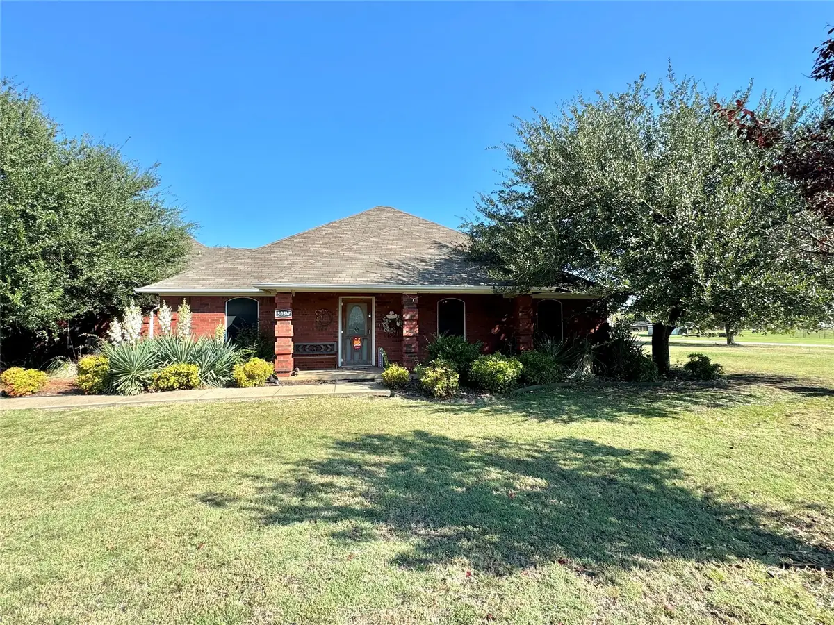 505 W 3rd Street, Dodd City, TX 75438 - Image #1