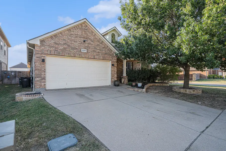 2200 Laurel Forest Drive, Fort Worth, TX 76177 - Image #3