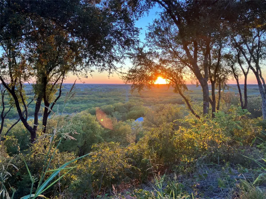 1050 El Camino, Waxahachie, TX 75167 - Image #3