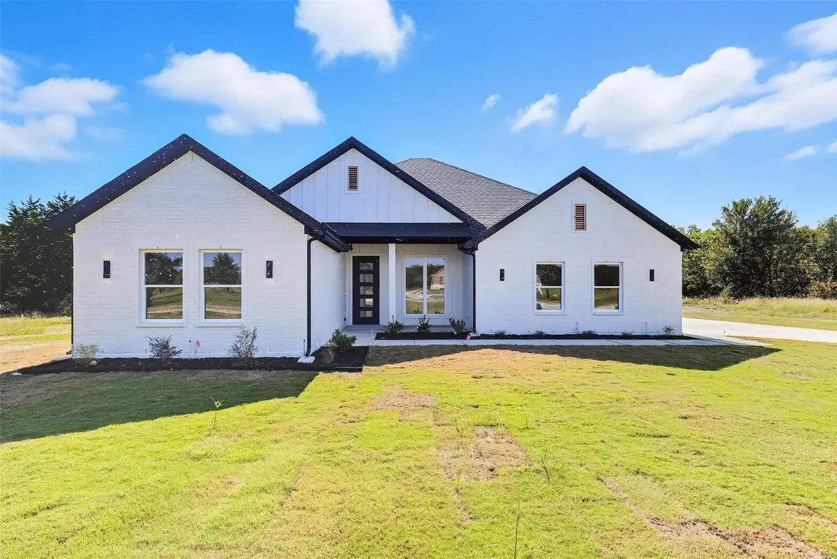 1149 Grison Circle, Corsicana, TX 75109 - Image #1