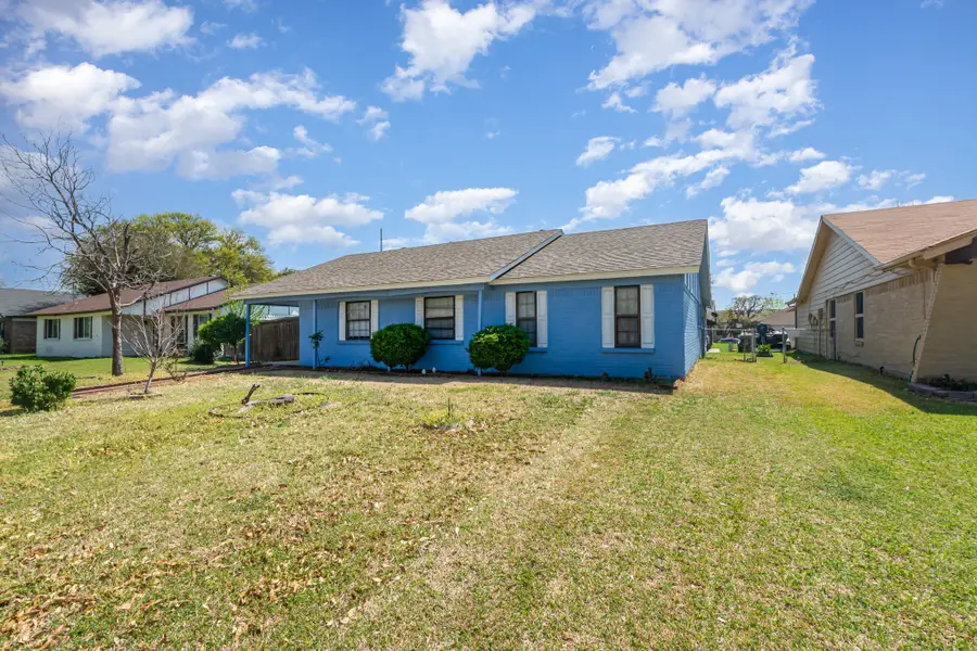 1274 Granada Lane, Lewisville, TX 75067 - Image #3