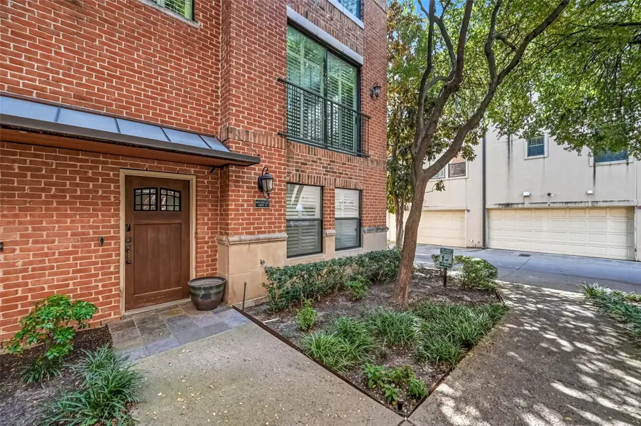 2411 N Hall Street #8, Dallas, TX 75204 - Image #2