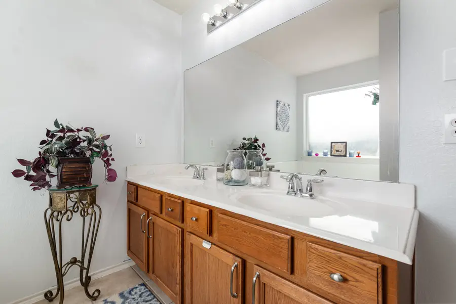 801 Acacia Drive, Anna, TX 75409 - Image #2