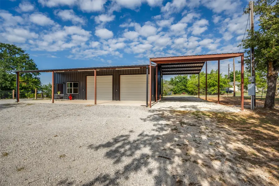 227 Lanier Road, Forestburg, TX 76239 - Image #3