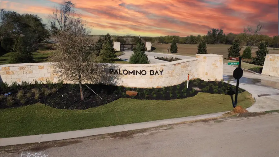 921 Waters Edge Drive, Sanger, TX 76266 - Image #3