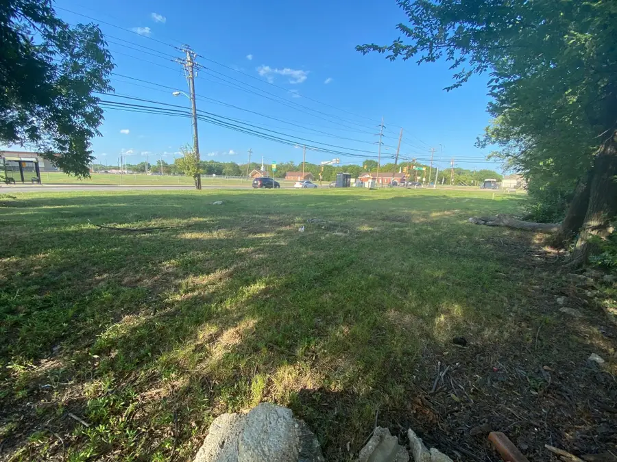 451 N Jim Miller Road, Dallas, TX 75217 - Image #3