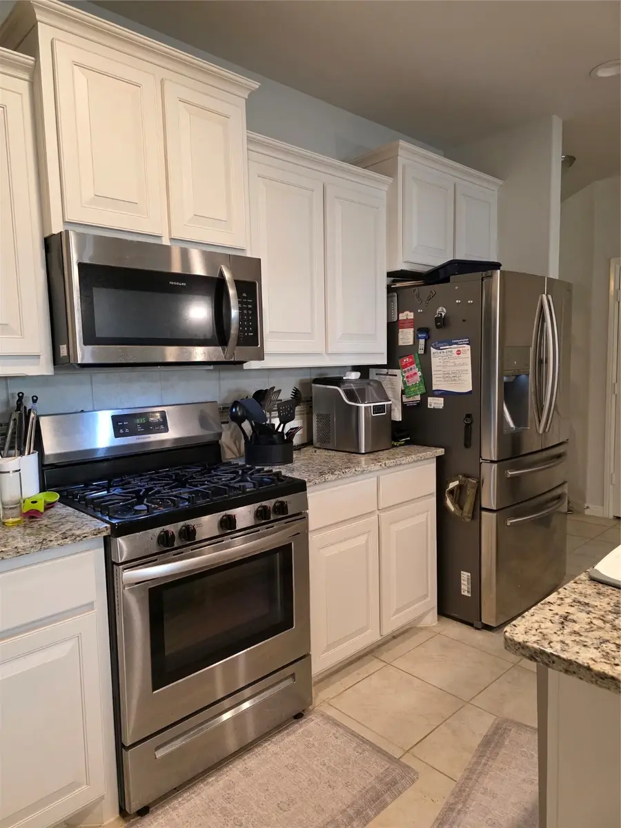 4017 Esker Drive, Fort Worth, TX 76137 - Image #3