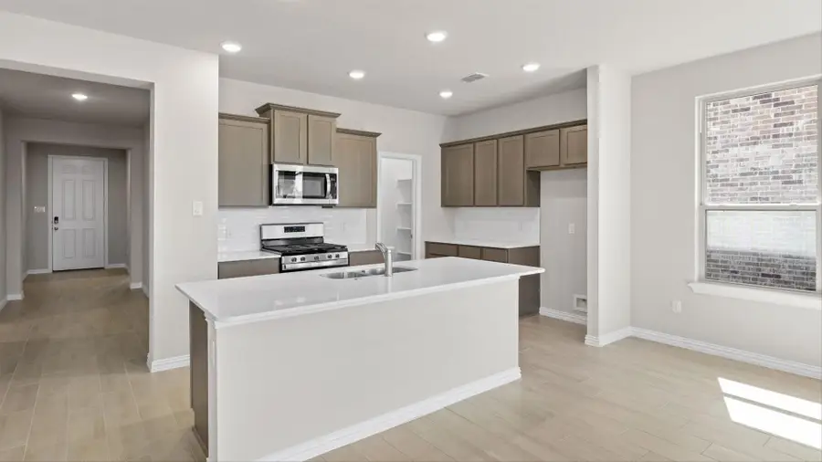 2369 Rams Horn Drive, Waxahachie, TX 75167 - Image #3