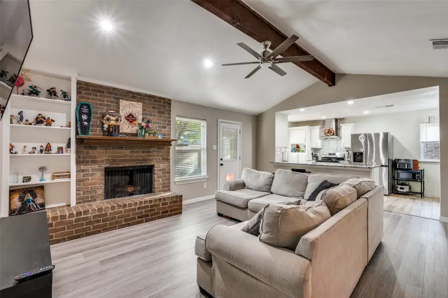 2012 Norfolk Drive, Arlington, TX 76015 - Image #2