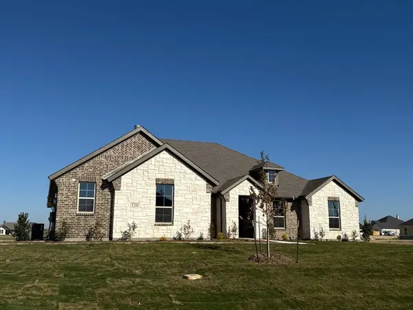 138 Snowy Owl Trail, New Fairview, TX 76078