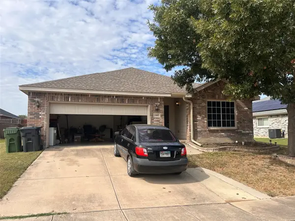1403 Mammoth Cave Drive, Arlington, TX 76002