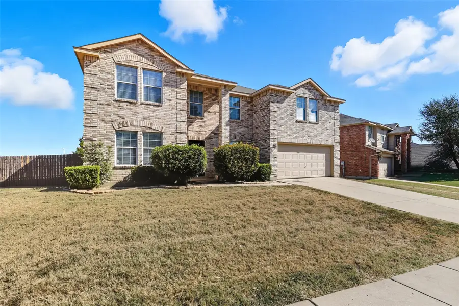 701 S Heights Drive, Crowley, TX 76036 - Image #3