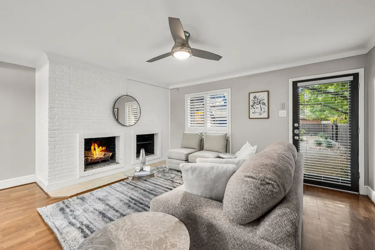 5934 Sandhurst Lane #109, Dallas, TX 75206 - Image #1