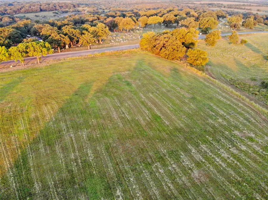 422 Four Corners Road, West, TX 76691 - Image #3