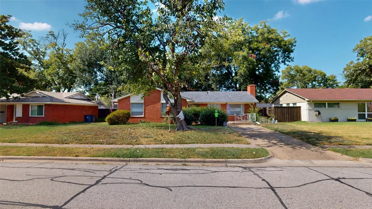 13409 Mount Castle Drive, Farmers Branch, TX 75234 - Image #1