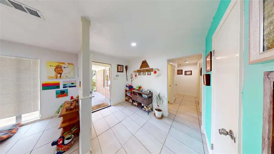 13409 Mount Castle Drive, Farmers Branch, TX 75234 - Image #3