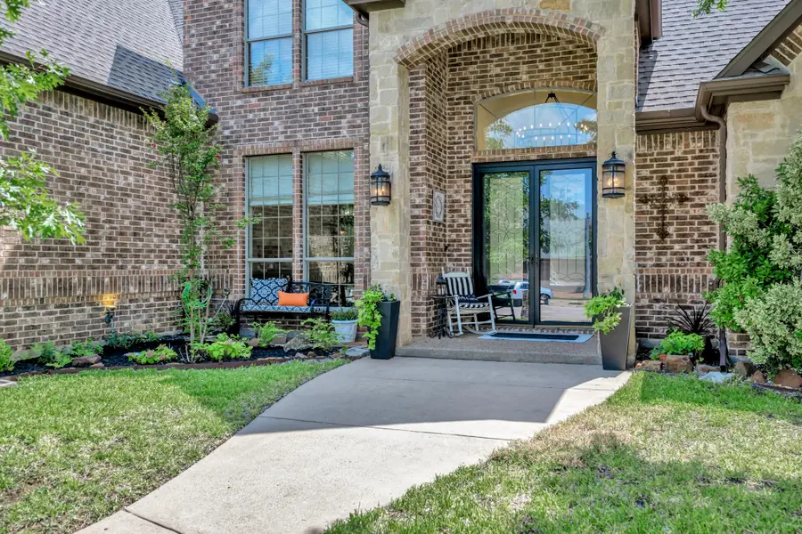 7901 Forest Point Court, North Richland Hills, TX 76182 - Image #2