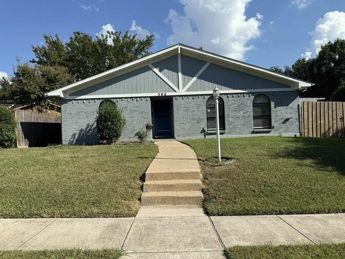 306 Ivy Way, Garland, TX 75043 - Image #1