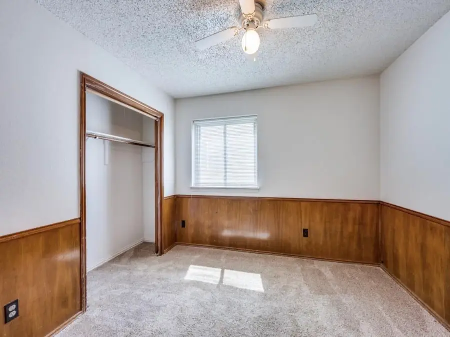 407 S Las Vegas Trail, White Settlement, TX 76108 - Image #2