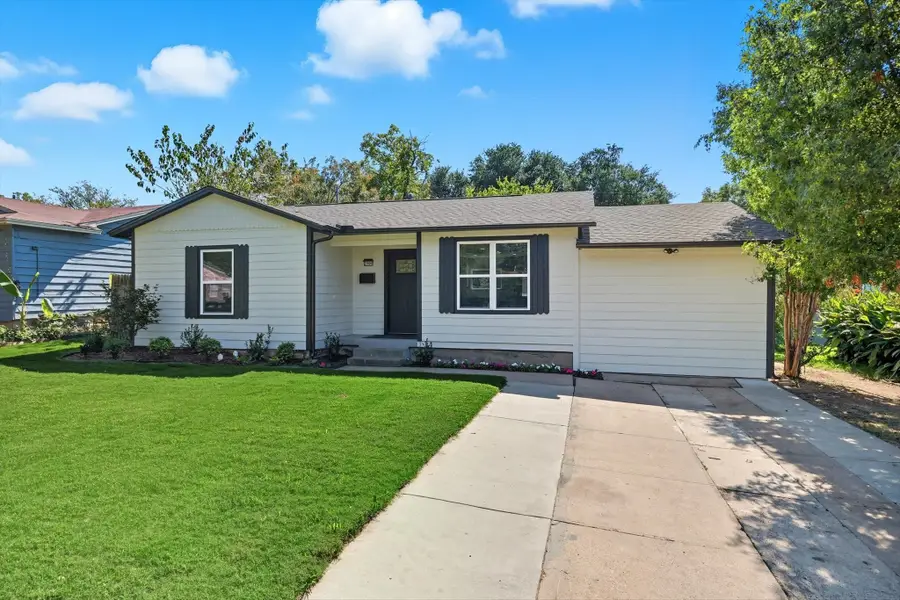 2300 Cunningham Street, Irving, TX 75062 - Image #2