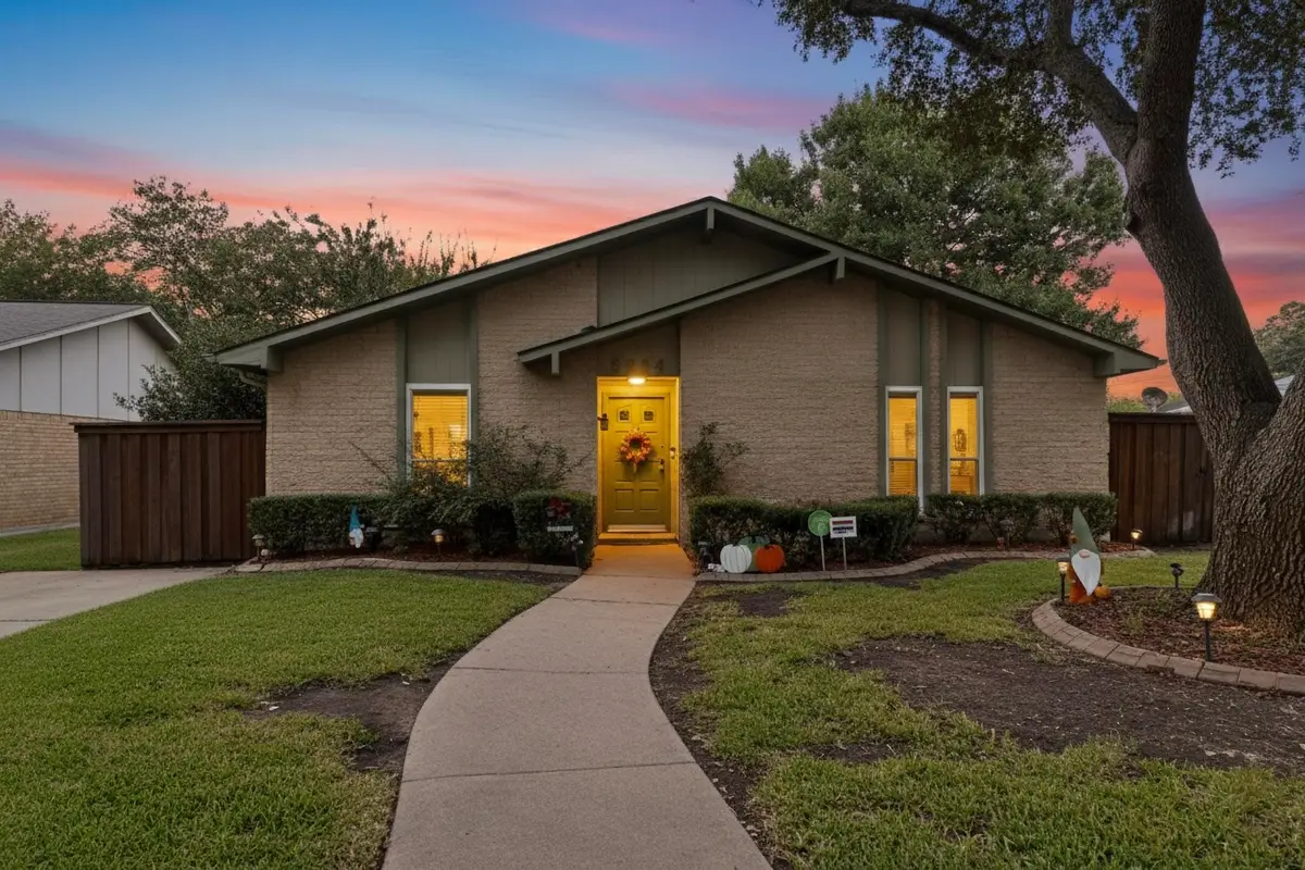 3904 Villa Downs Drive, Plano, TX 75023 - Image #1