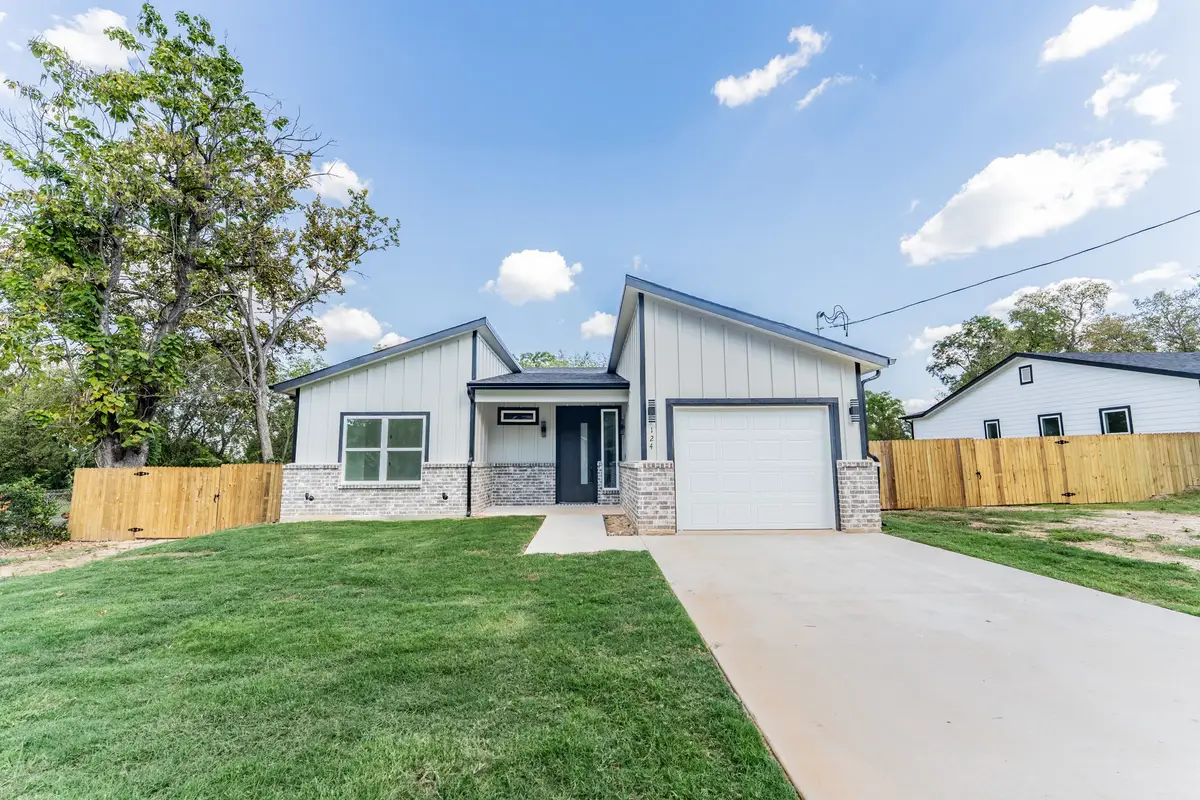 124 Goodman Street, Sulphur Springs, TX 75482 - Image #1