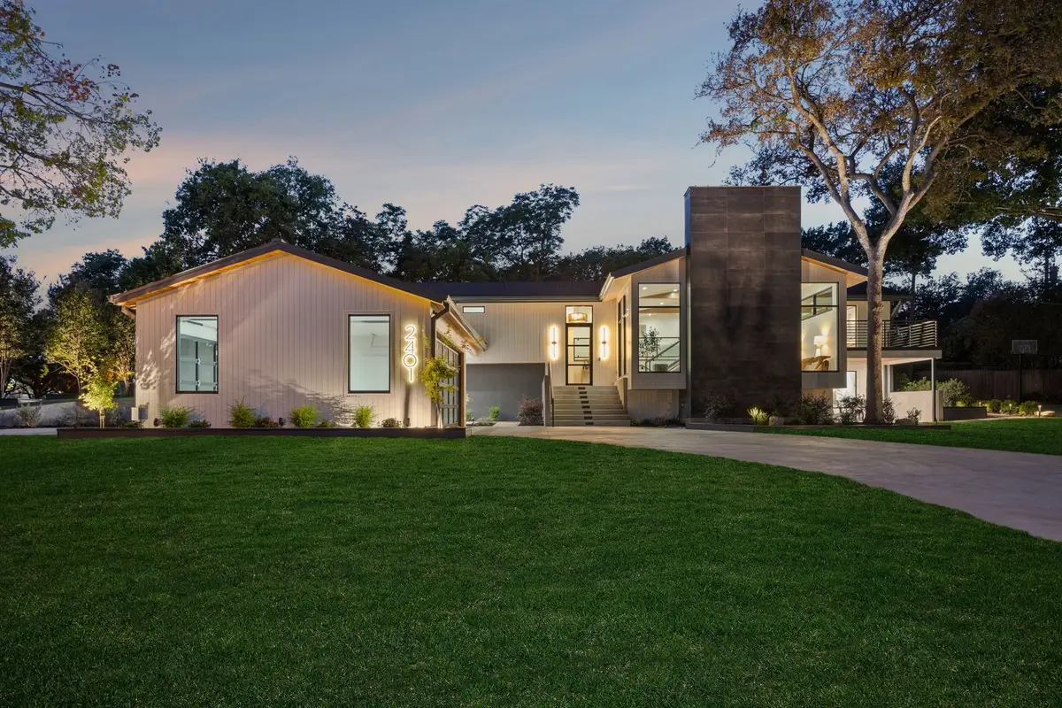 2401 Mesa Drive, Richardson, TX 75080 - Image #1