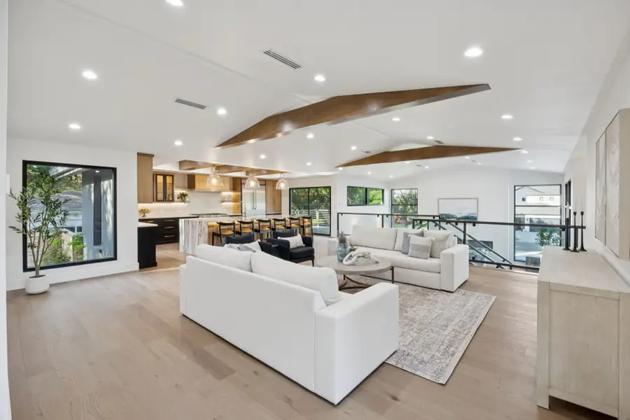 2401 Mesa Drive, Richardson, TX 75080 - Image #3