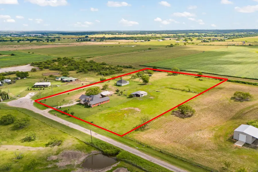 3309 Apple Court, Cleburne, TX 76031 - Image #2