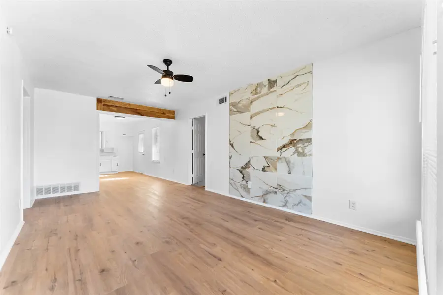 1722 Buena Vista Street, Mesquite, TX 75149 - Image #2