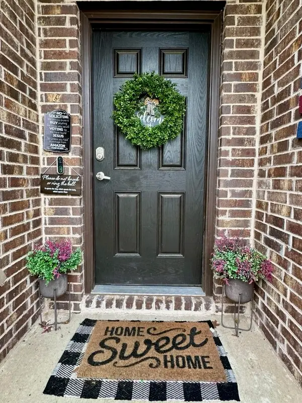 804 Saratoga Road, Aubrey, TX 76227