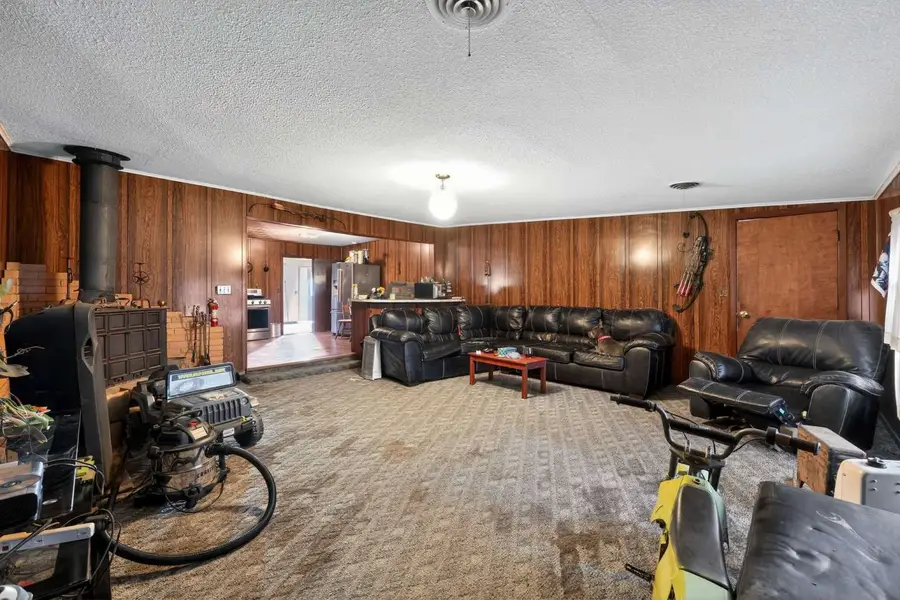 308 S San Jacinto Street, Whitney, TX 76692 - Image #2