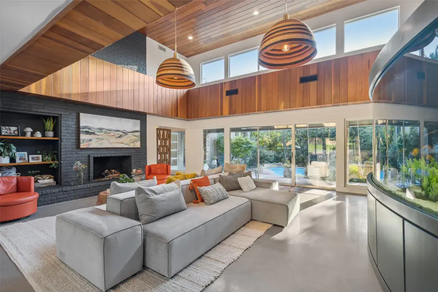 5908 Meadowcreek Drive, Dallas, TX 75248 - Image #3