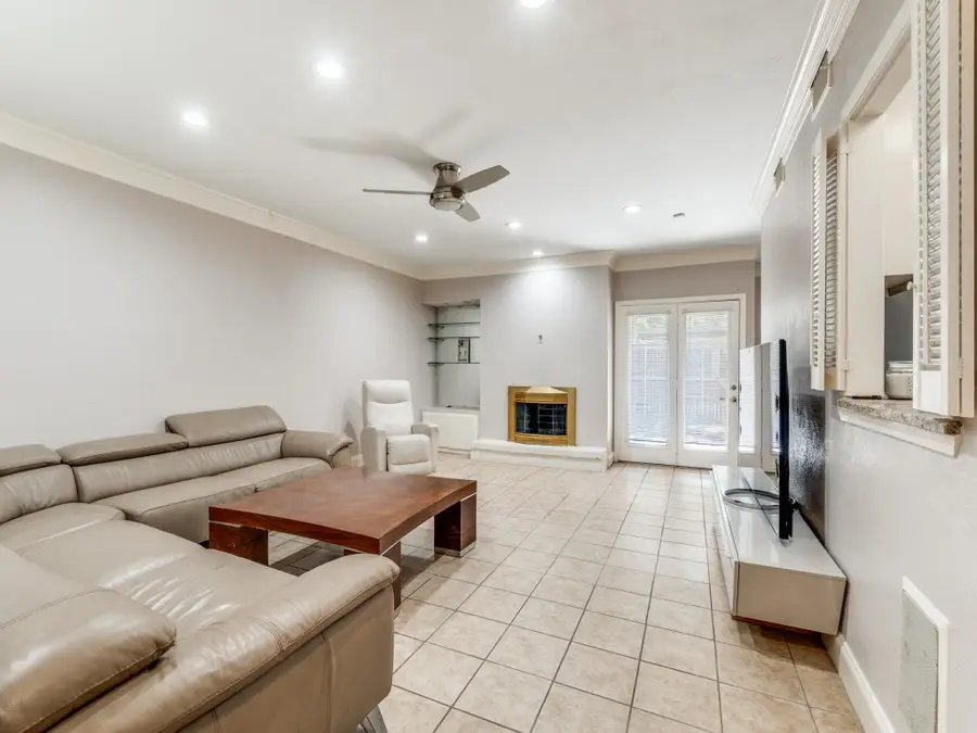 9250 Flickering Shadow Drive, Dallas, TX 75243 - Image #2