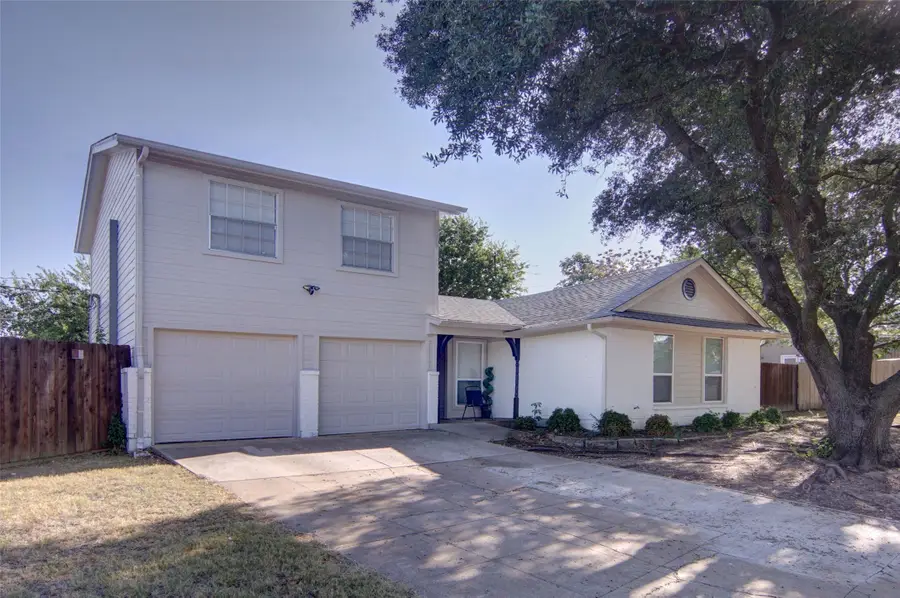 6004 Old Mill Court, Watauga, TX 76148 - Image #2