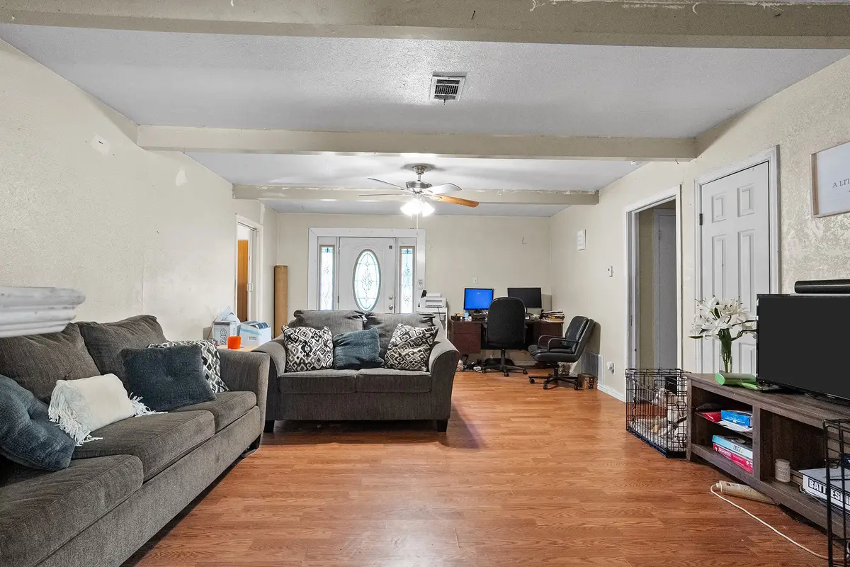 7826 Rilla Avenue, Dallas, TX 75217 - Image #1