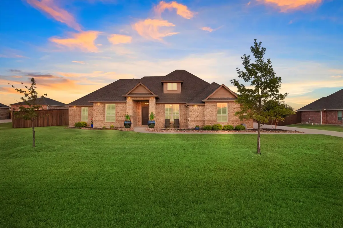 181 Bluestem Way, Waxahachie, TX 75167 - Image #1