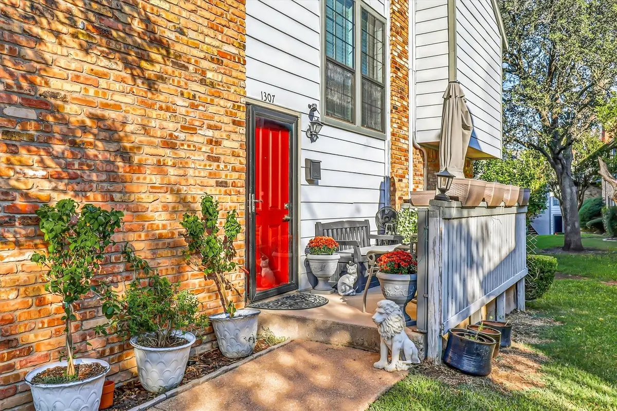 15151 Berry Trail #1307, Dallas, TX 75248 - Image #1