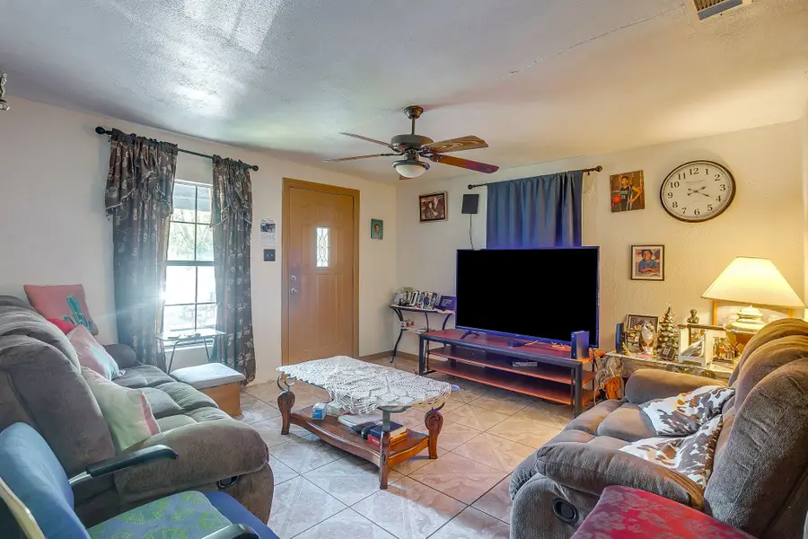 2509 Irion Avenue, Fort Worth, TX 76106 - Image #2