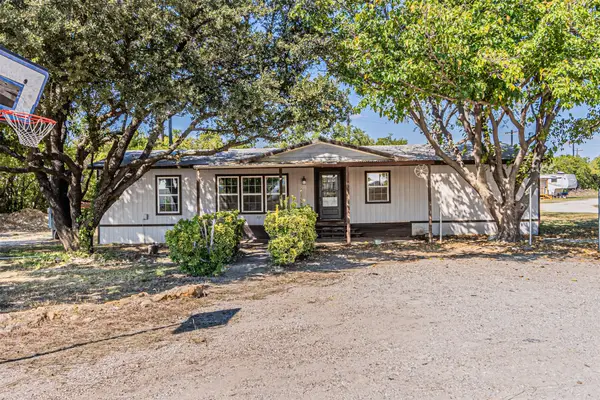 17381 Gaffield Road, Justin, TX 76247