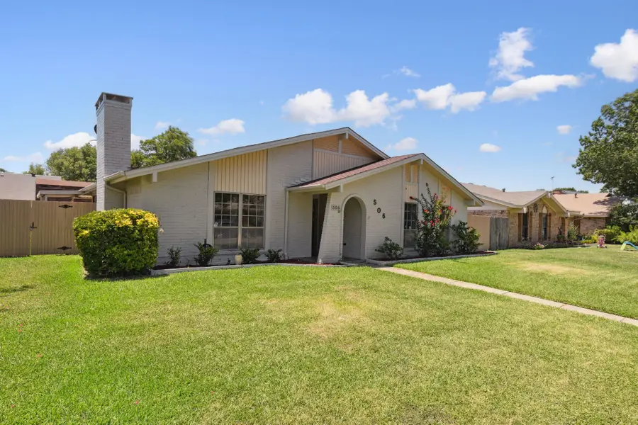 506 Santa Cruz Drive, Garland, TX 75043 - Image #2