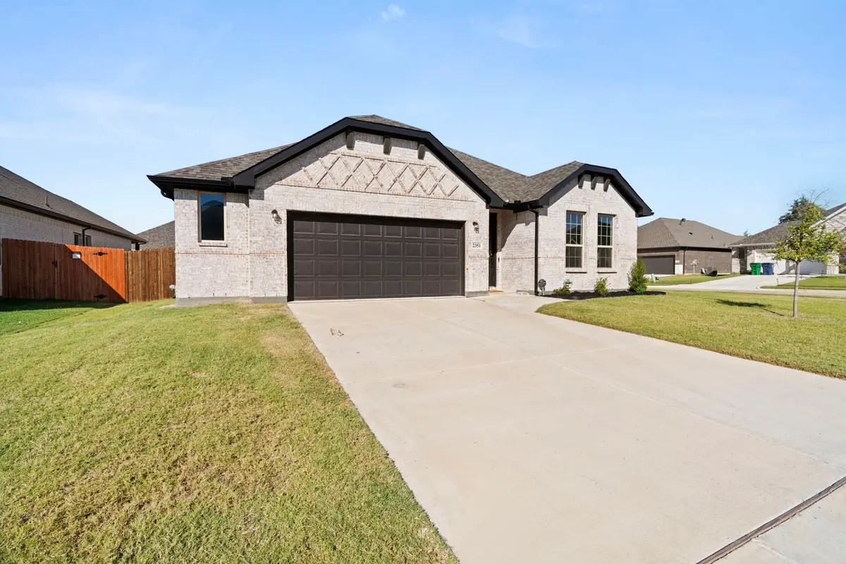 2351 Sheppards Lane, Waxahachie, TX 75167 - Image #1